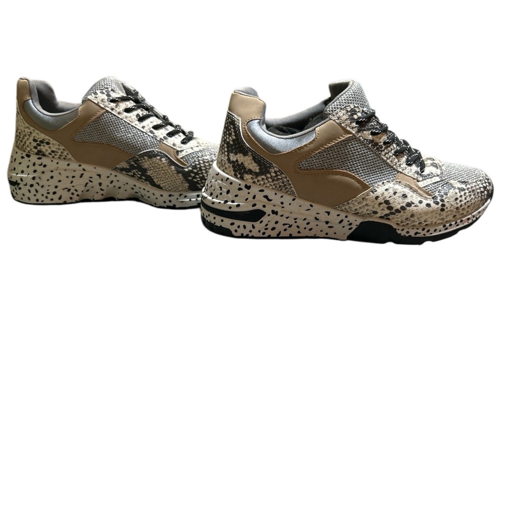 Steve Madden Tennis Shoes - Picture 2 of 8